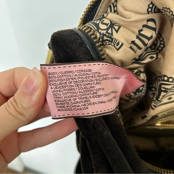 RARE Vintage Juicy Couture Velour Purse - Picture 13 of 16